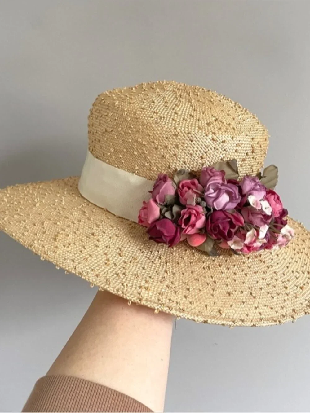 Vintage Straw Boater Hat w/ Flowers - made by Vicki Sather 🇨🇦 - Picture 2 of 10